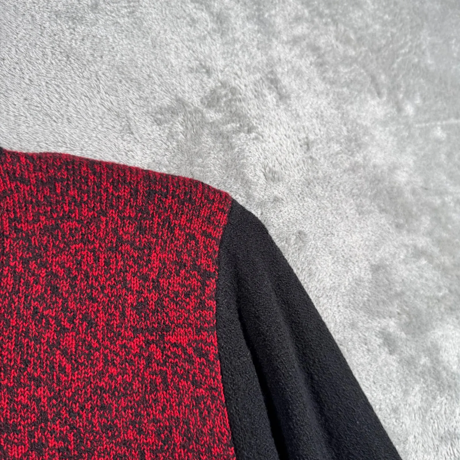 Tanjay Sweater M Embroidered Tree Red Black Colorblock Winter Cabin Chic Vintage Size L - Image 6