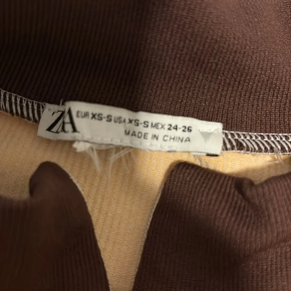 Zara Sleeveless Jumpsuit in White and Orange - Image 5