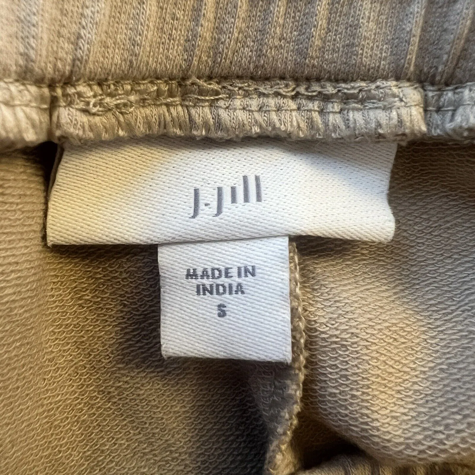 J Jill Pants Women Small Tan Crop Pants Cargo Pockets Cuffed Hems Neutral Casual - Image 5