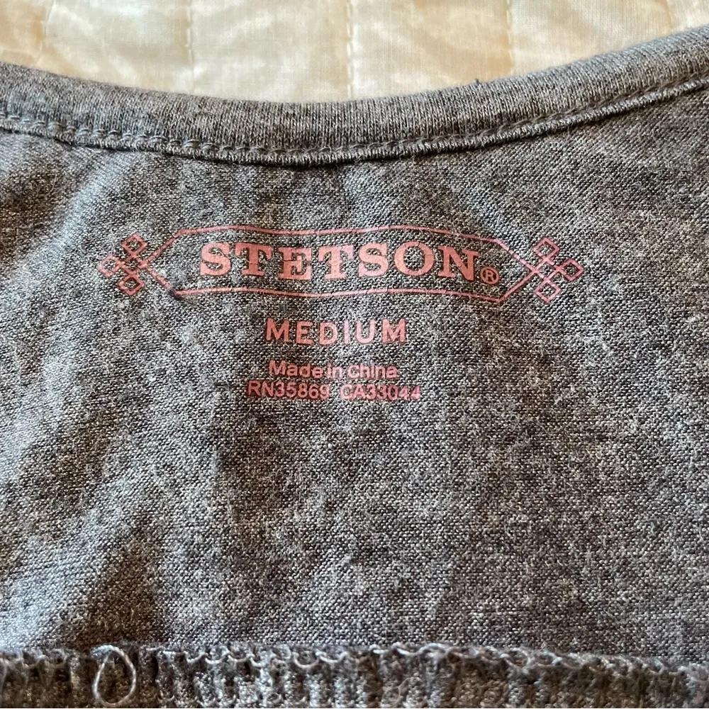 Grey & White Embroidered Ruffle Sleeveless Dress Medium - Image 6