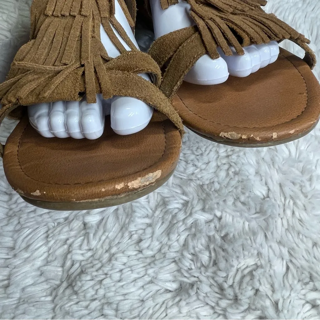 Minnetonka Merriam Suede‎ Leather Fringe Sandals Tan Brown Low Wedge Women’s 9 - Image 4