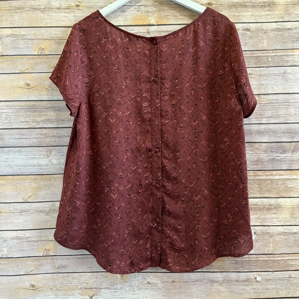 Torrid  Blouse Women’s Size Large Abbey Georgette Geometric Print Button Back - Image 2