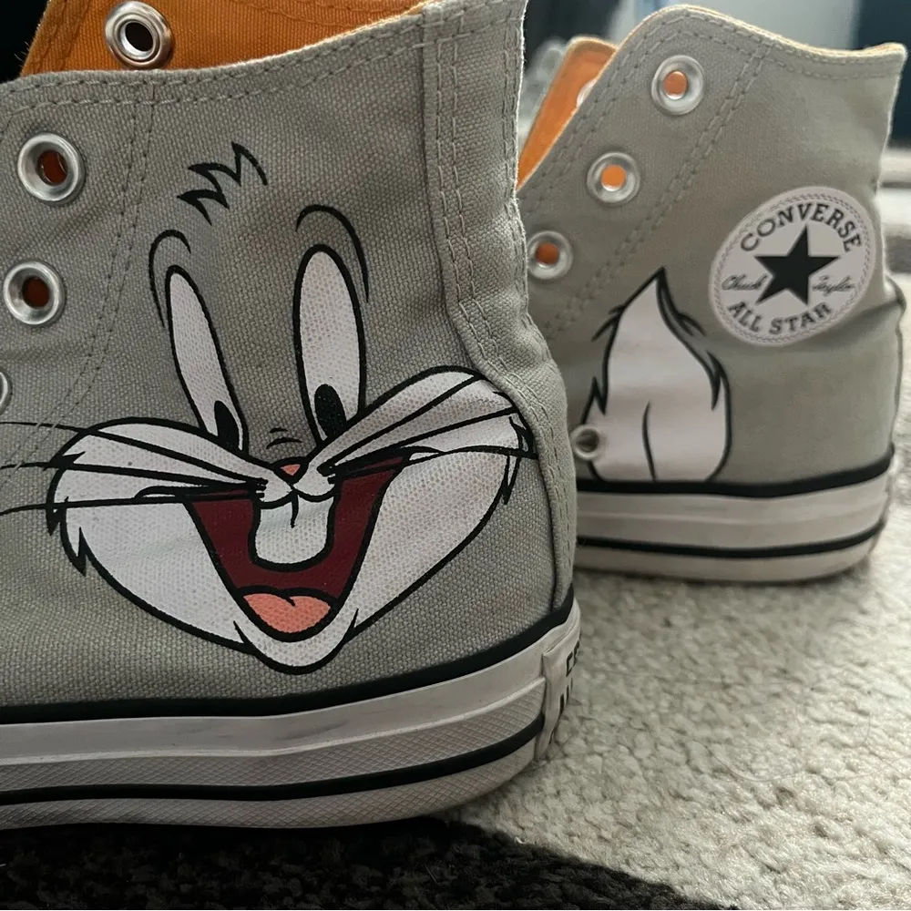 Looney Tunes X Chuck Taylor High Top - Image 4
