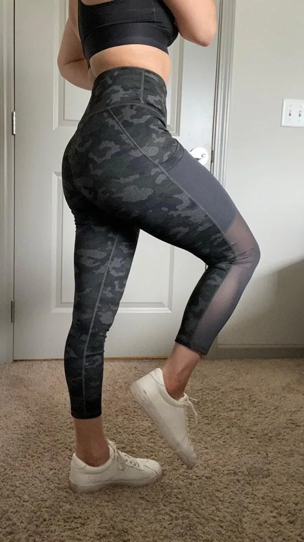 Fabletics Leggings - Image 3