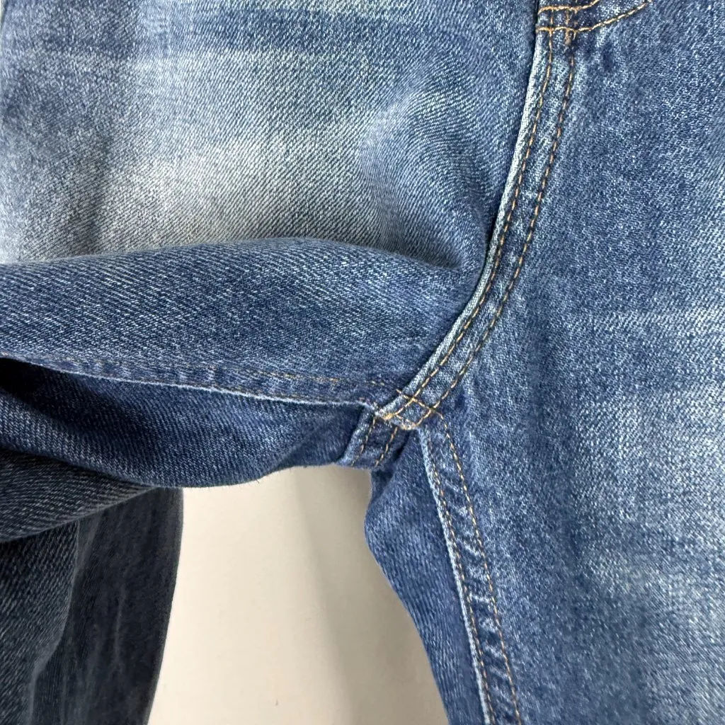 Urban Outfitters BDG High-Waisted Cowboy Jean High Rise Size 29 EUC - Image 4