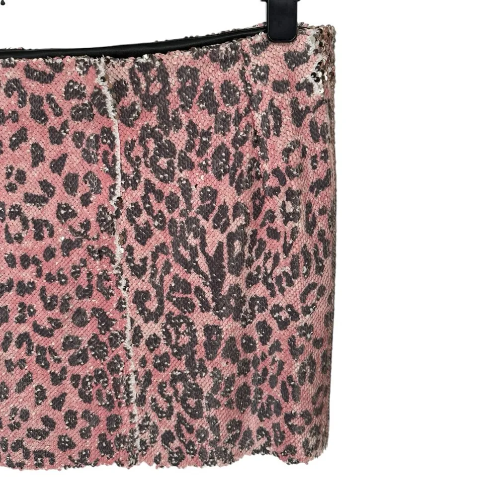 Free People Skinny Pink Cheetah Sequin Mini Skirt Size 8 NWT - Image 6