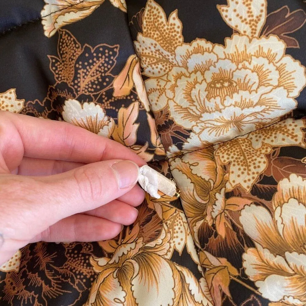 Marciano by Guess Sharon Puffer Jacket in After Dark Floral Black and Tan - Image 4