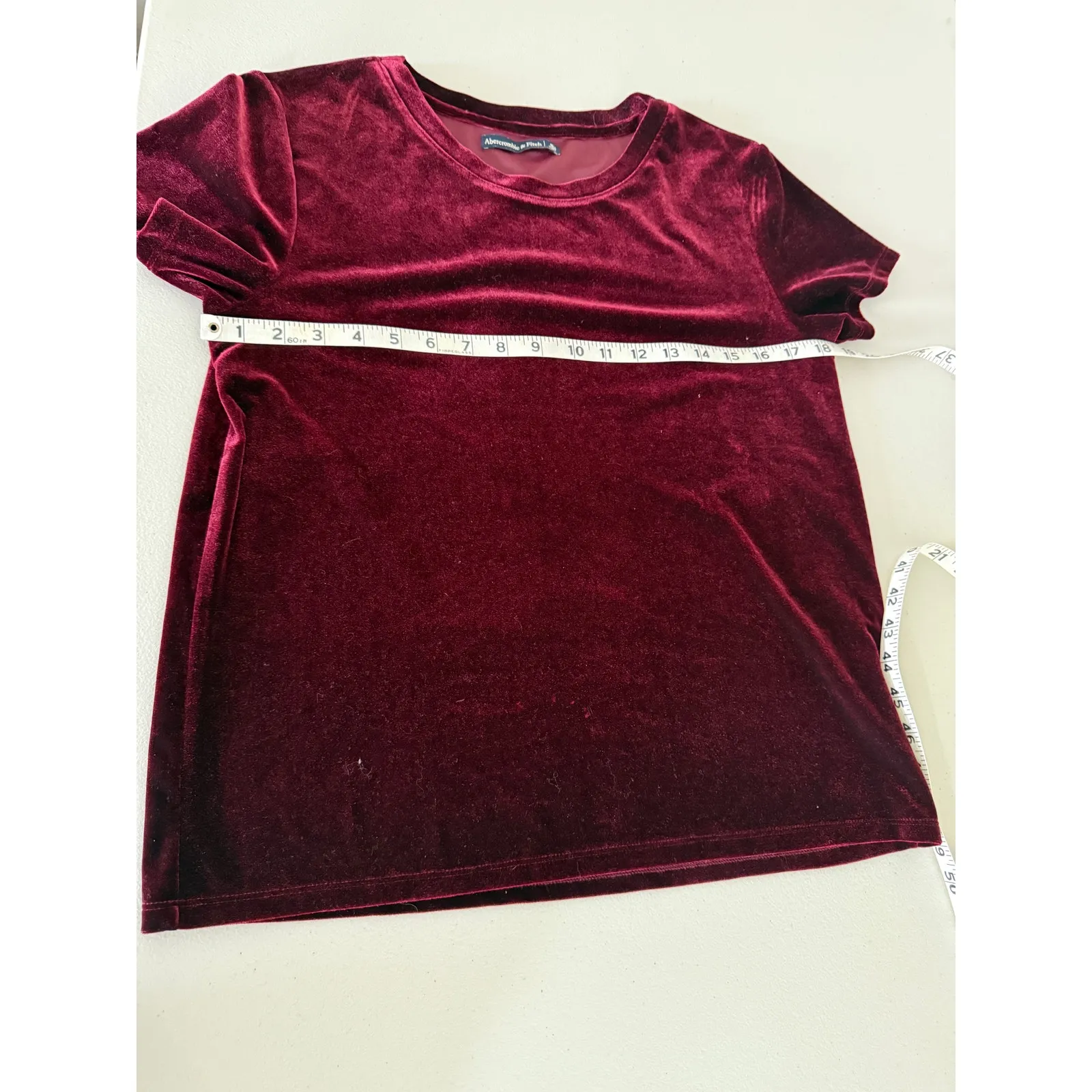 Abercrombie & Fitch Wine Red Maroon Velvet Holiday Short-Sleeved Top Small Xmas - Image 7