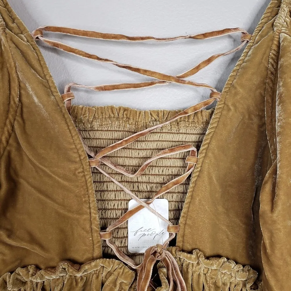 Free People Womens XS Daphne Velvet Long Sleeve Minidress in Yellow Gold NEW - Image 9