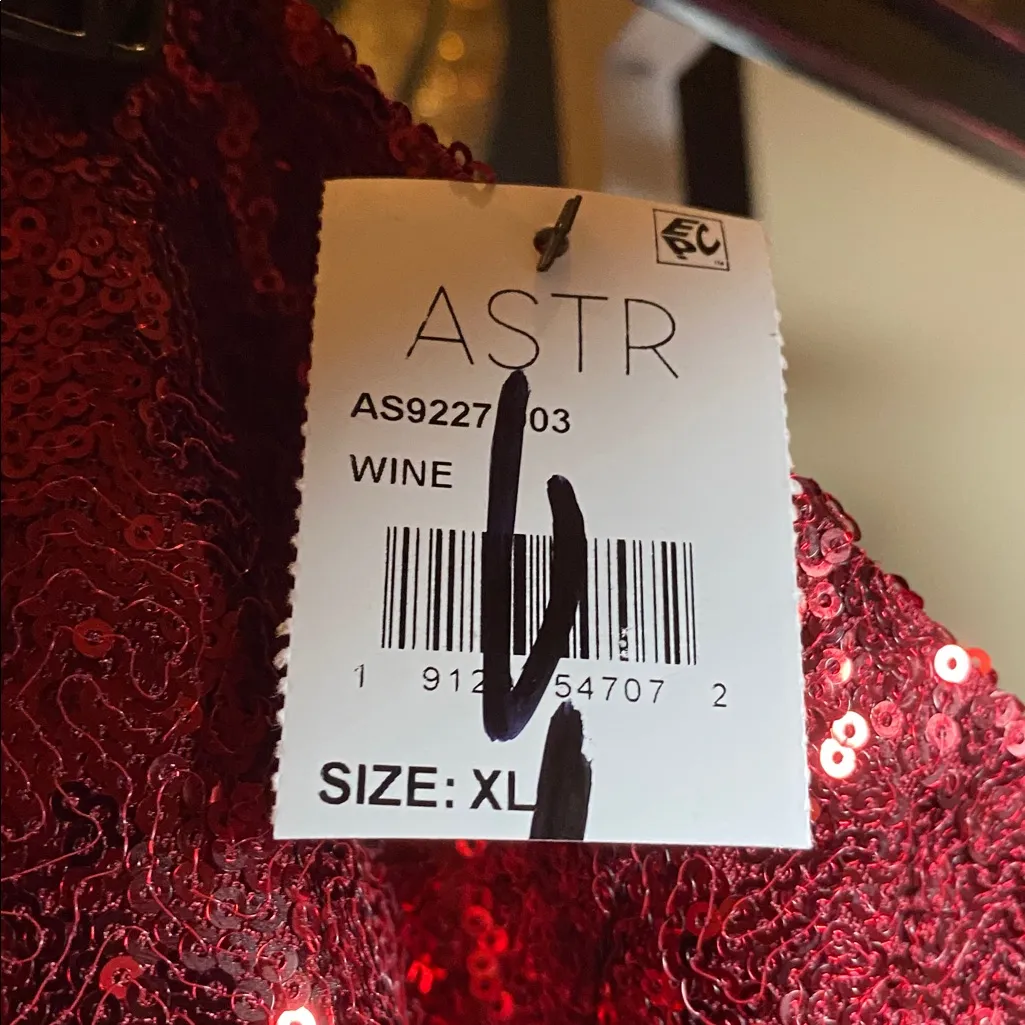 Astr Red Sequin Mini Skirt - Image 3