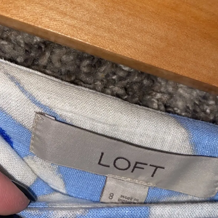 LOFT Brushed Daisy Linen Blend Wrap Midi Skirt size 8 - Image 3