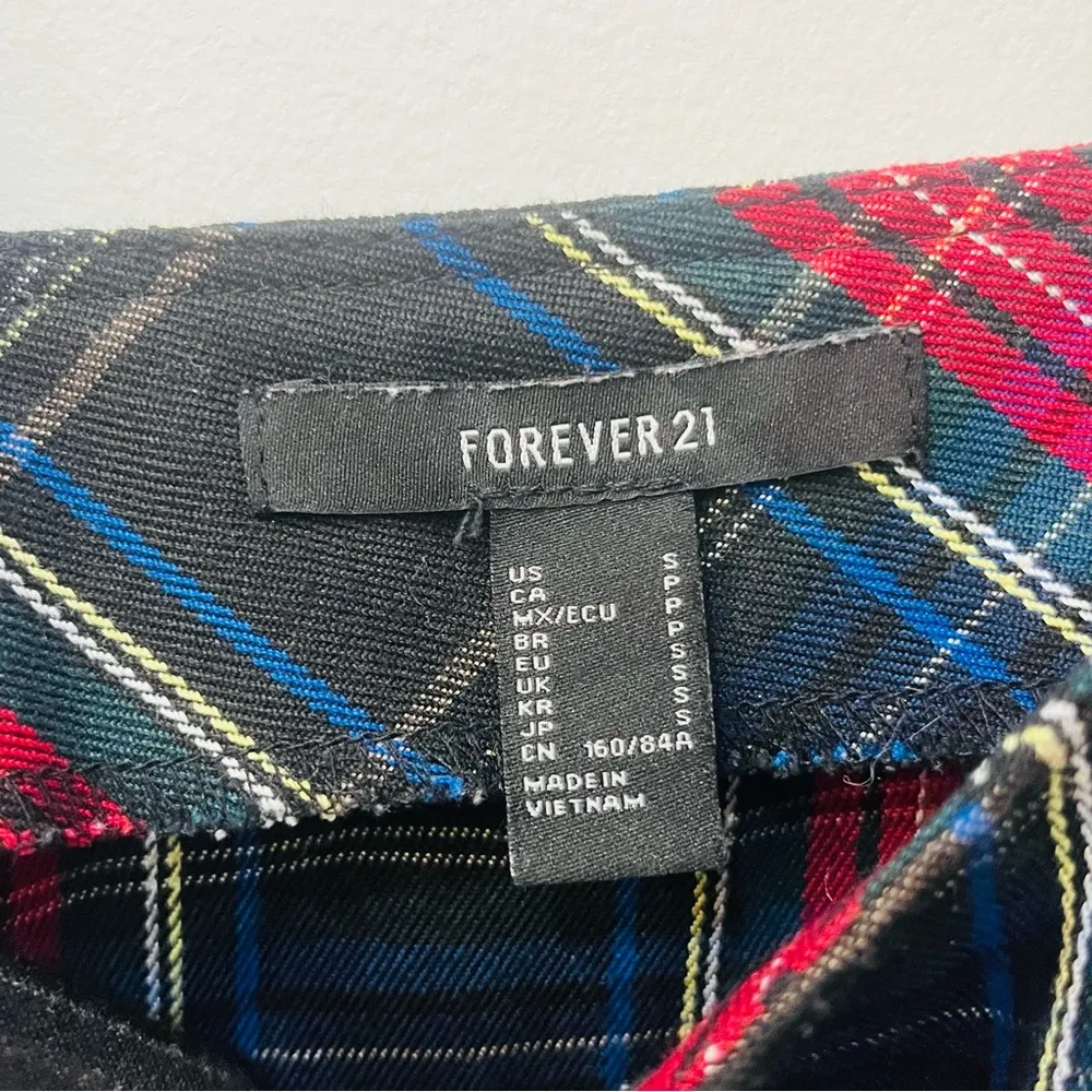 Forever 21 Plaid Pull-Ring Zipper Overall Dress Overall dress size small - Image 3