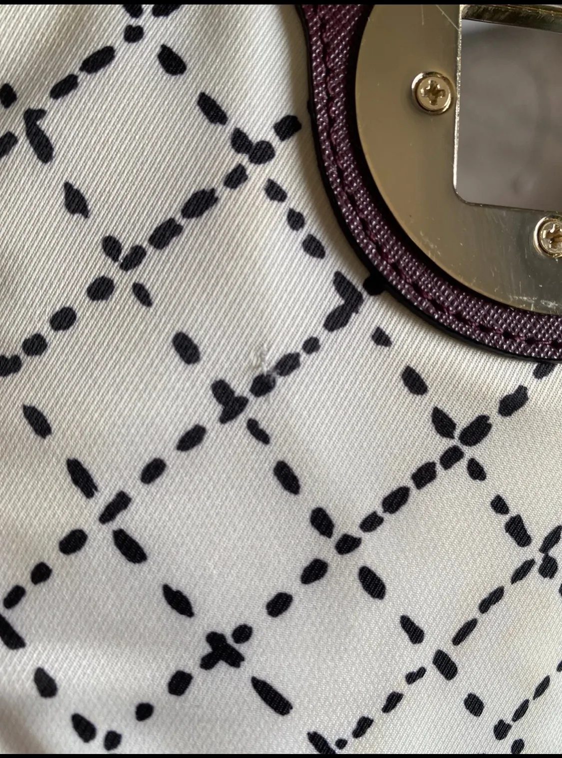 Newbury Lane Sally Crossbody - Image 12