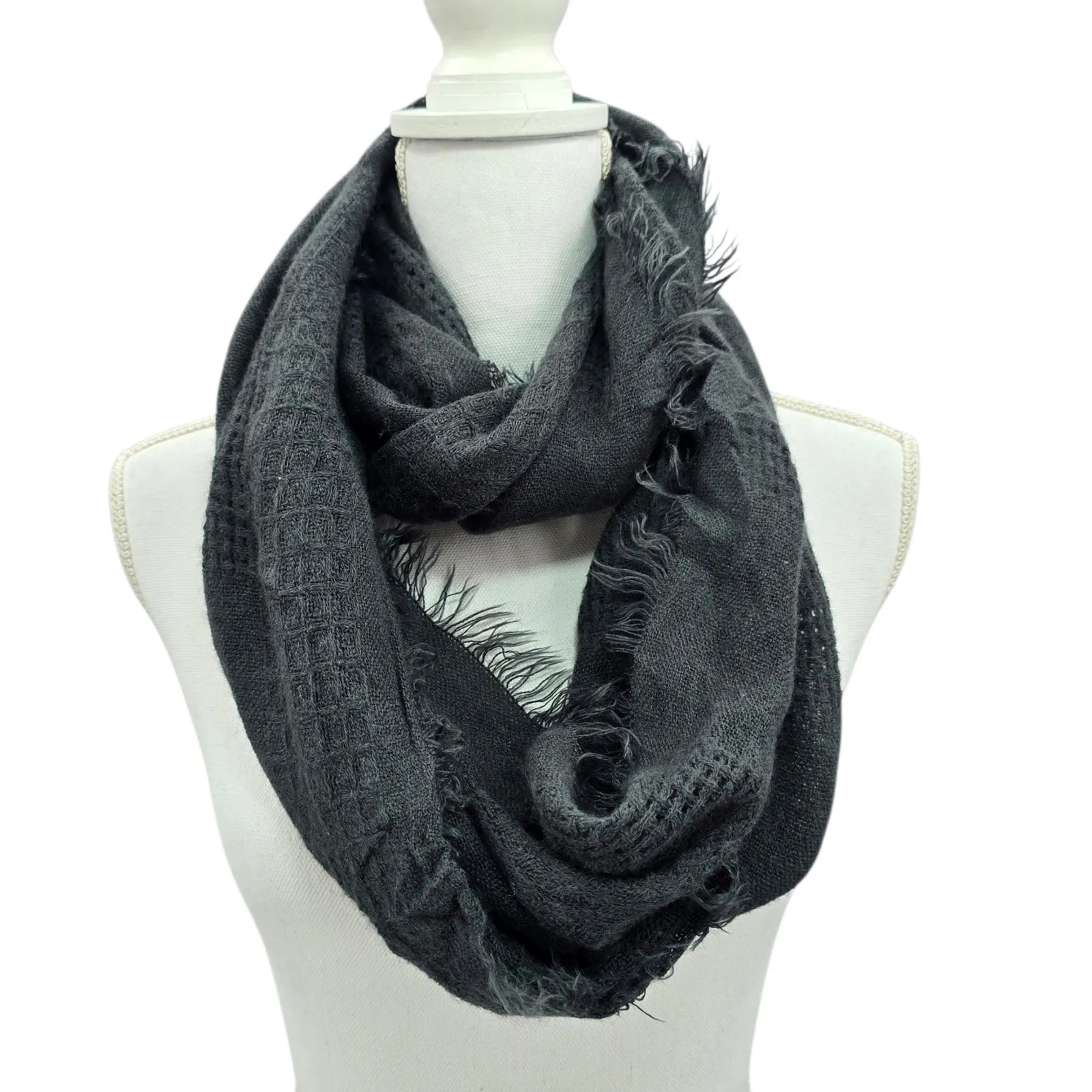 Y2K VTG Cottage Infinity Gray Charcoal Academia Gothic Cozy Wrap Shawl Scarf OS - Image 3