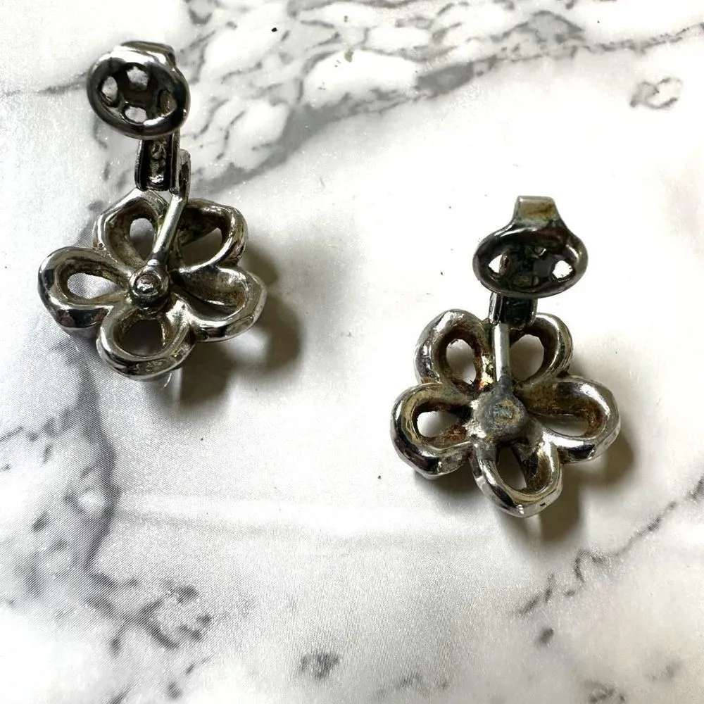 Trifari silver tone vintage clip on earrings - Image 4