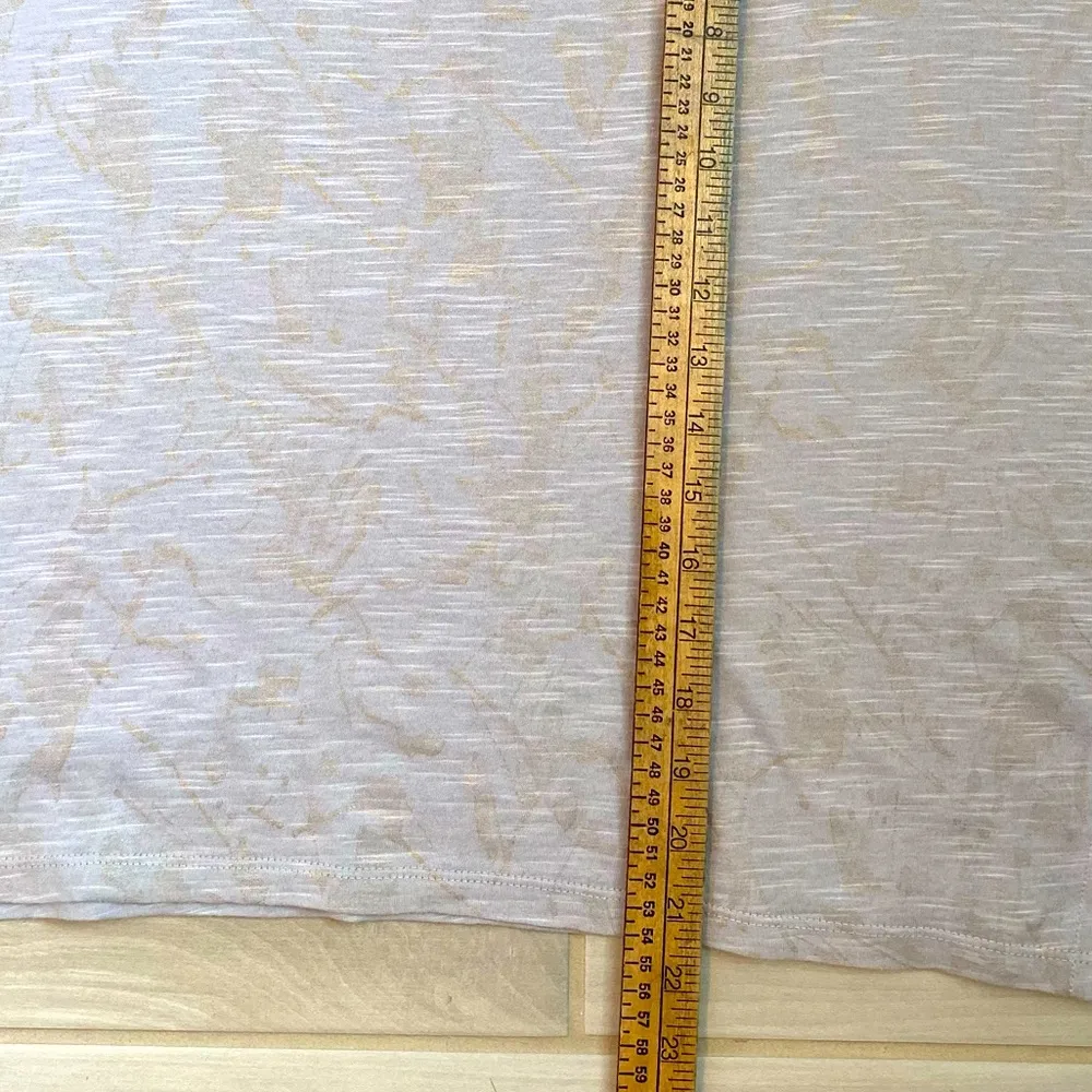 Design History|| Grey/gold print boho top - Image 10