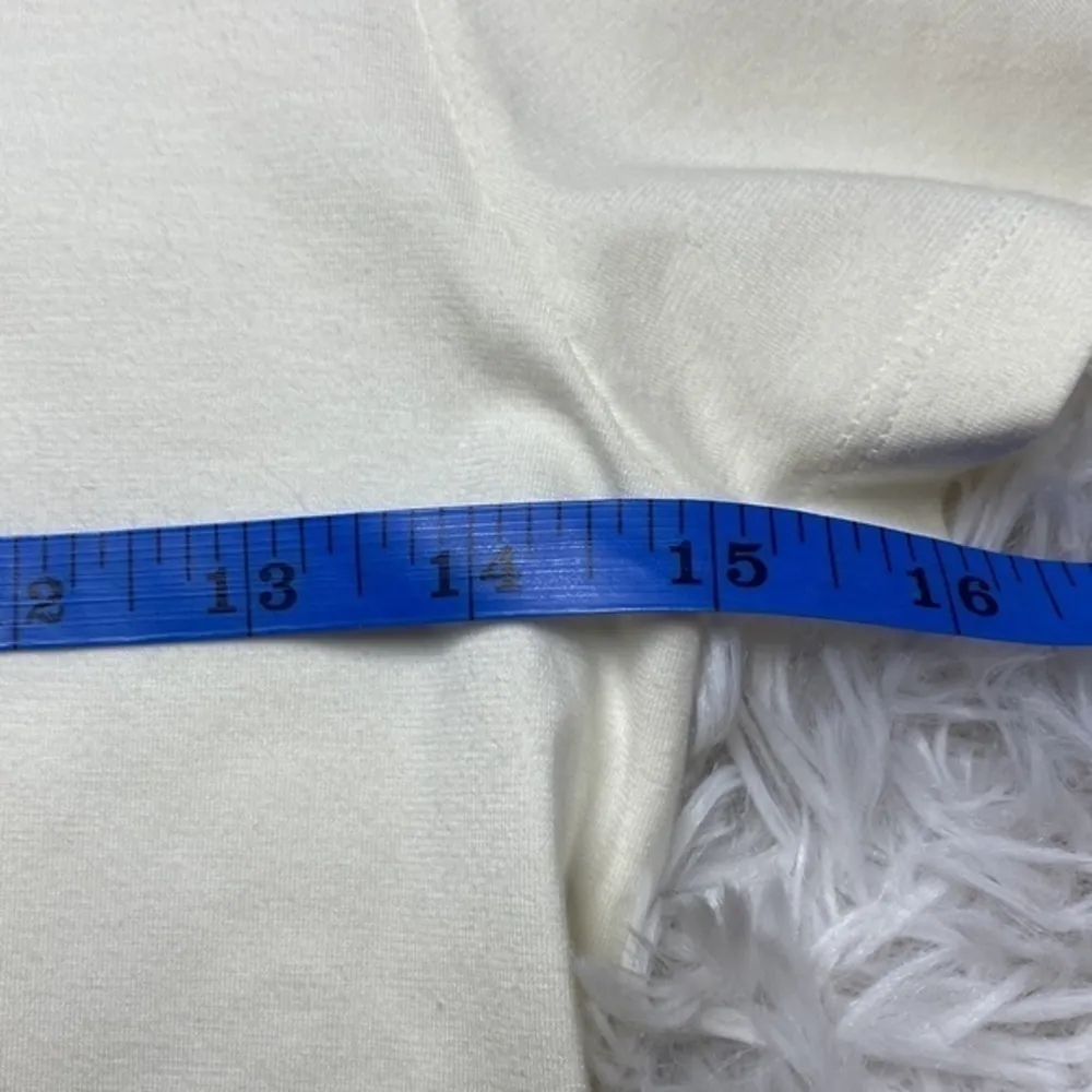 St John Sport Jacket and heart T shirt size P - Image 12