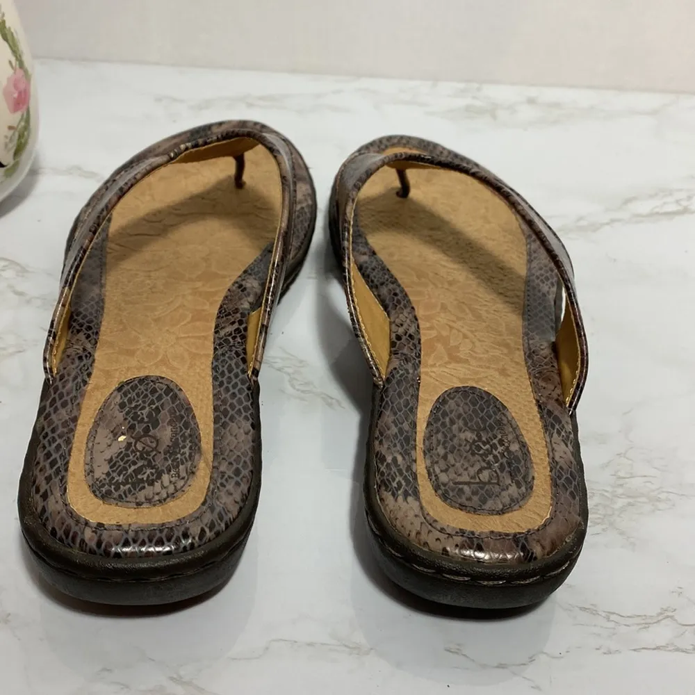 b.o.c. Brown sandals Size 8 - Image 3