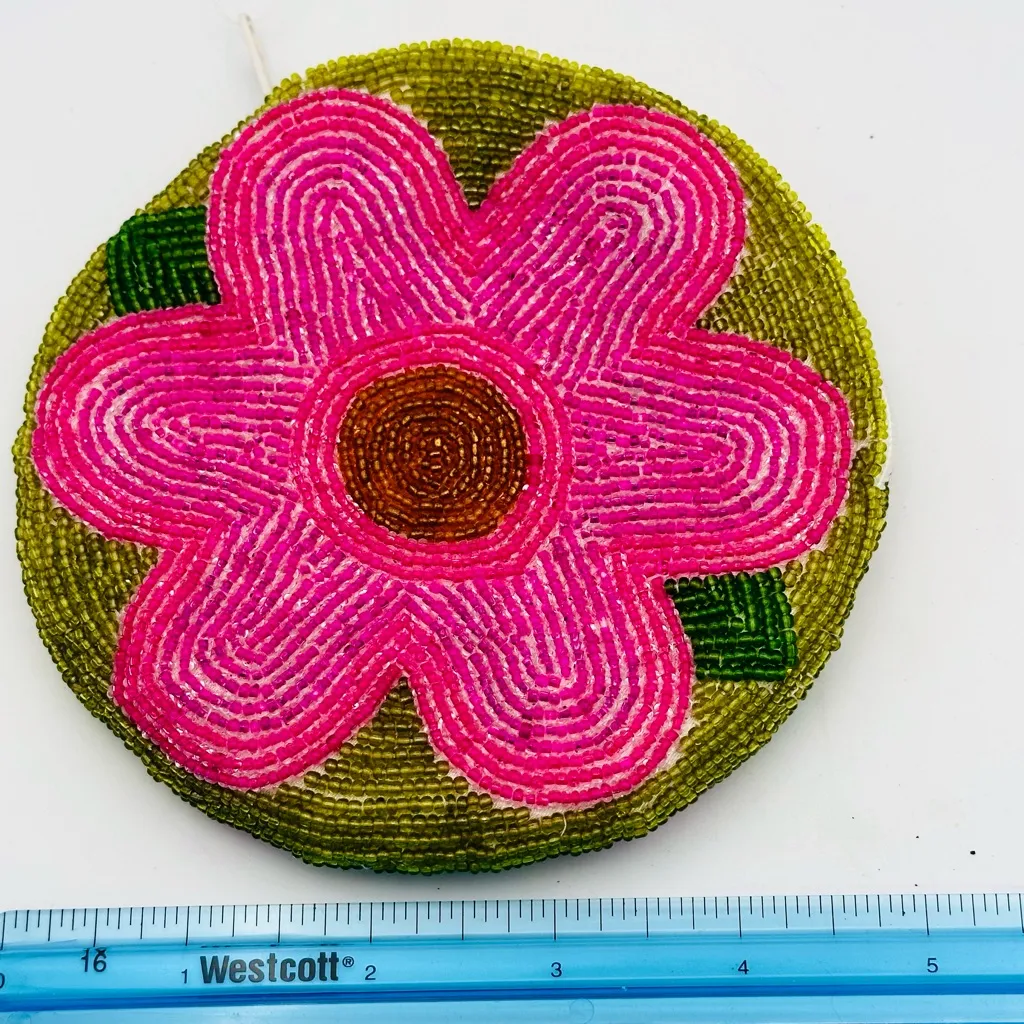 C. Marie beaded coin purse Vintage Pink - Image 6