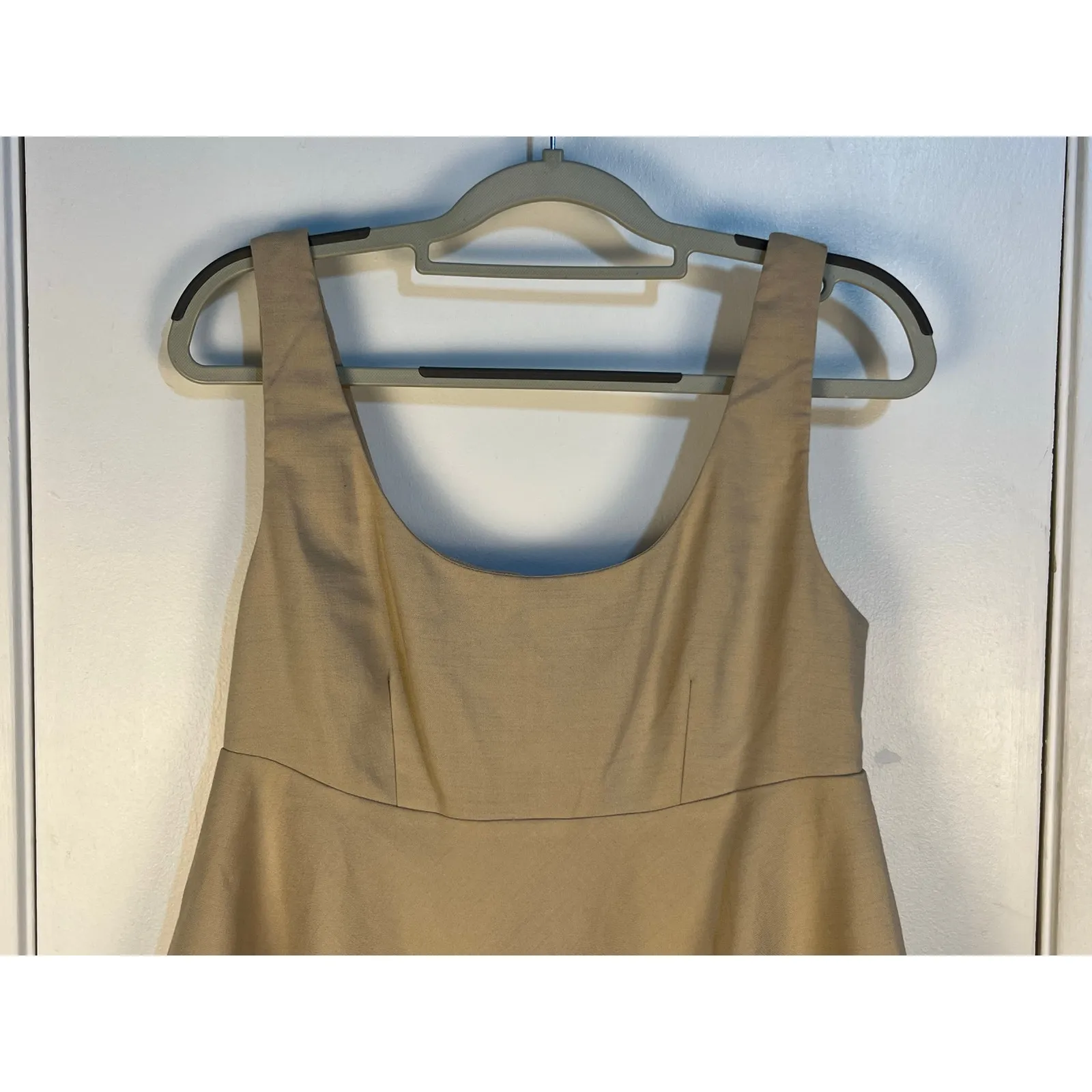 Tuckernuck Pomander Place Peplum Tank Top Small Khaki Feminine Preppy Twee - Image 2