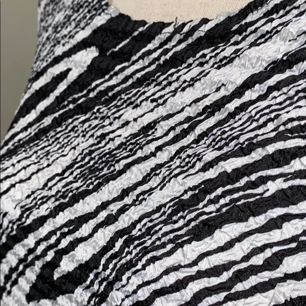 Bon Worth swirl pattern black and white NWT sz LP - Image 5