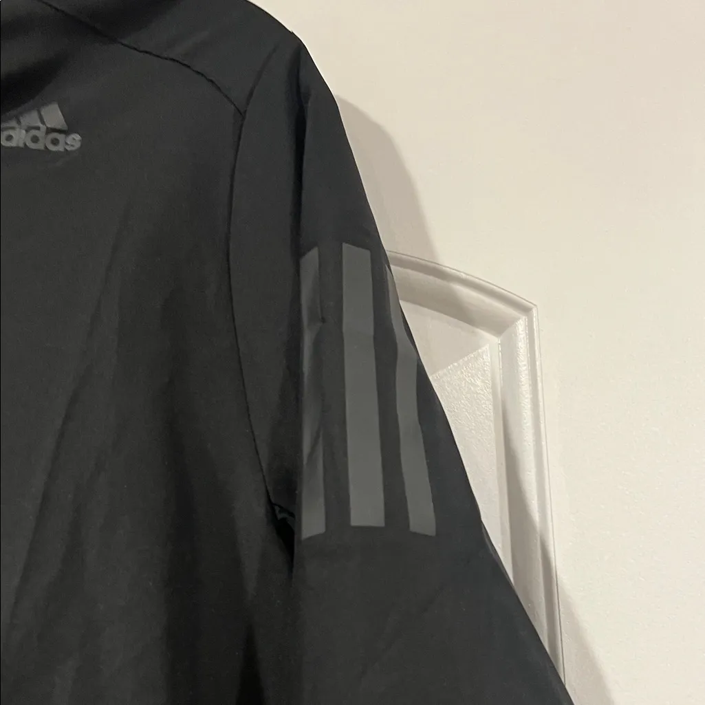 Adidas Women's Black running Jacket medium‎ - Image 3