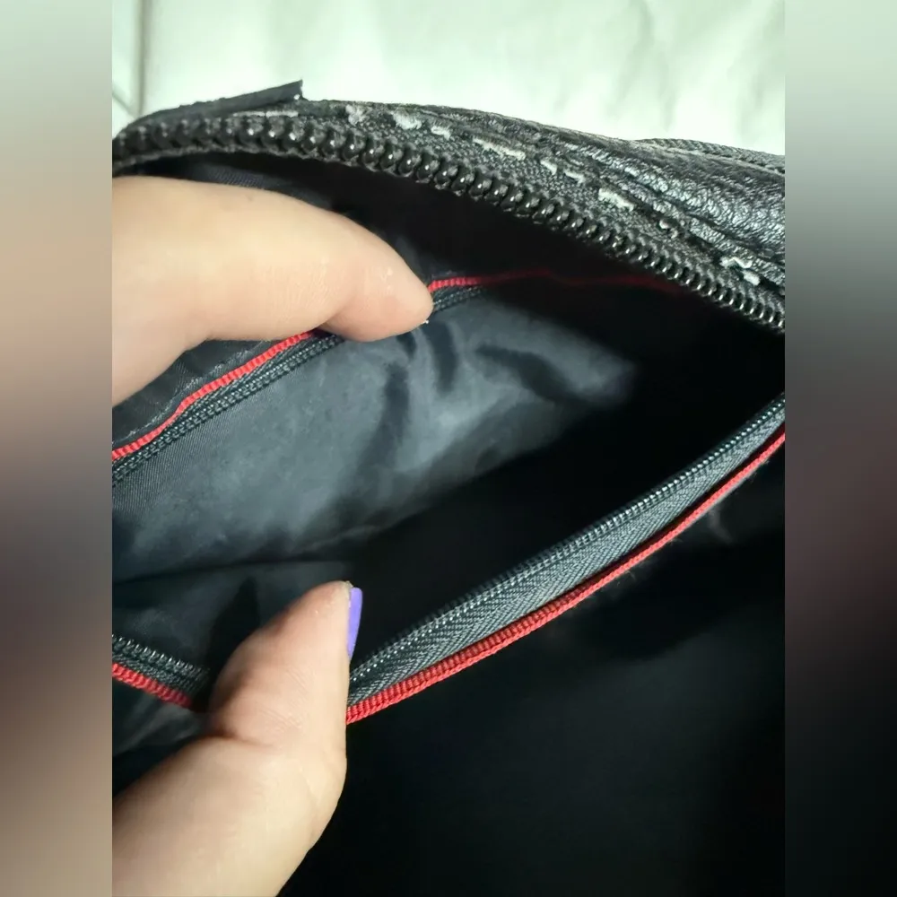 Vintage Tommy Hilfiger Navy Blue Faux Leather Crossbody Purse - Image 6