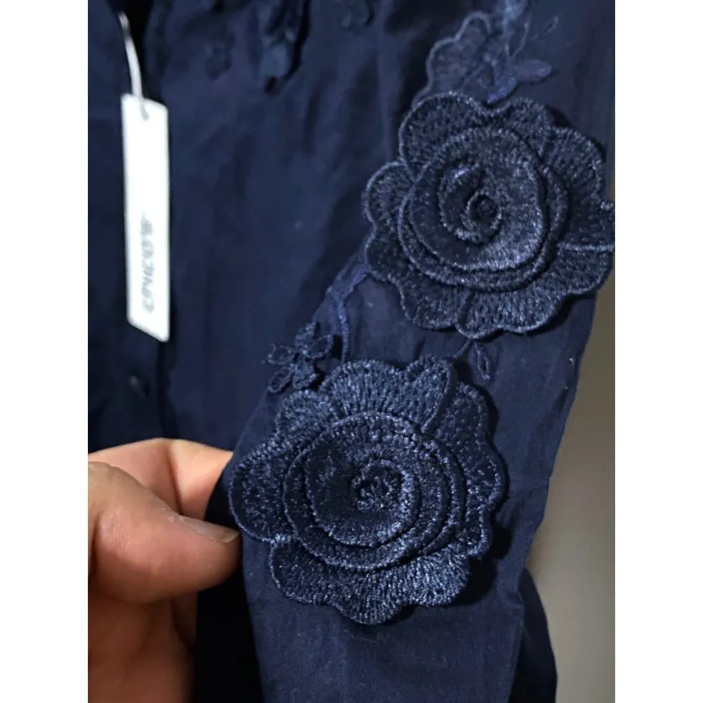 Chico's Floral Applique Blouse Womens 3D Embroidery Classic Navy Top Size S NWT - Image 3
