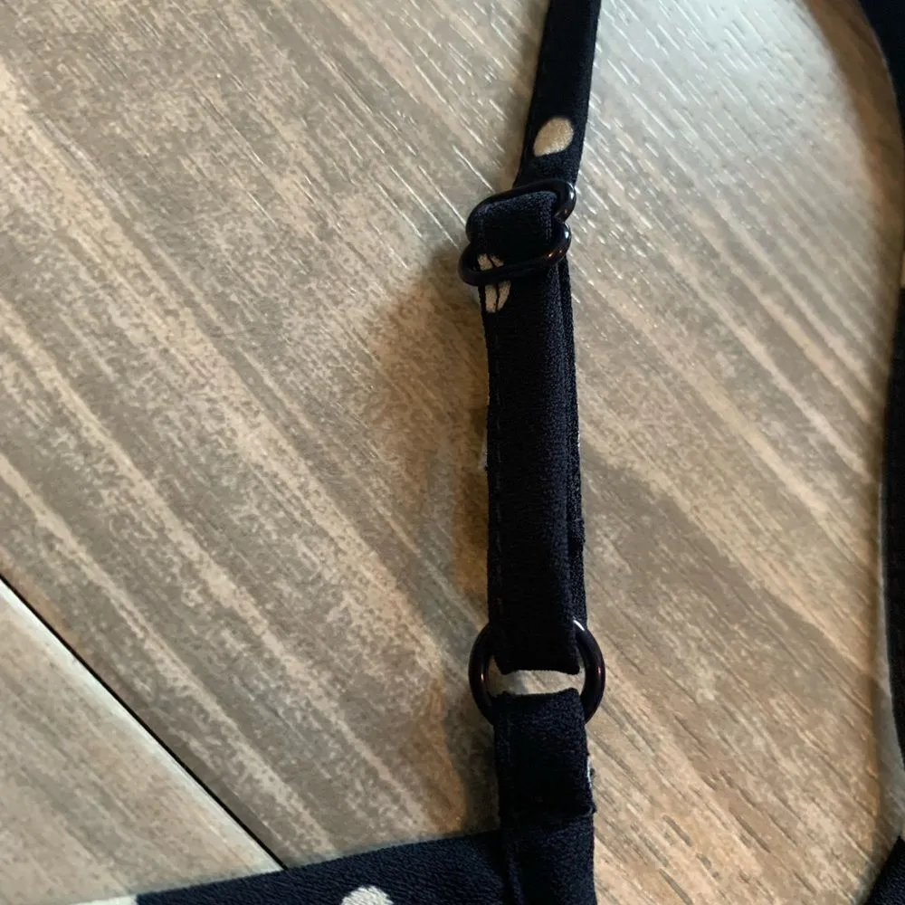 Navy polka dot size 6 cami - Image 6