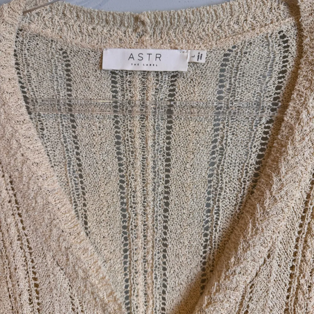 ASTR the label Pointelle Wrap Style Sweater Size L - Image 4
