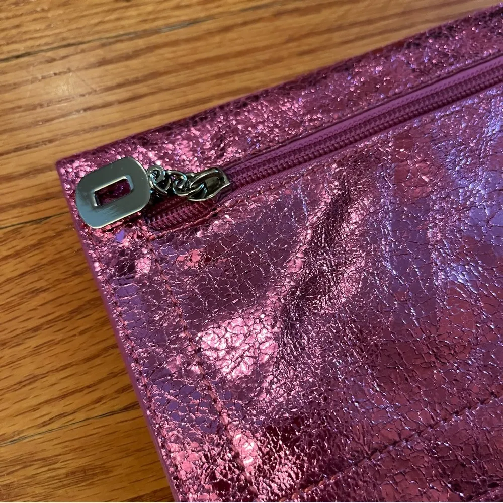 Sorial New York Holiday Wristlet Pink - Image 9