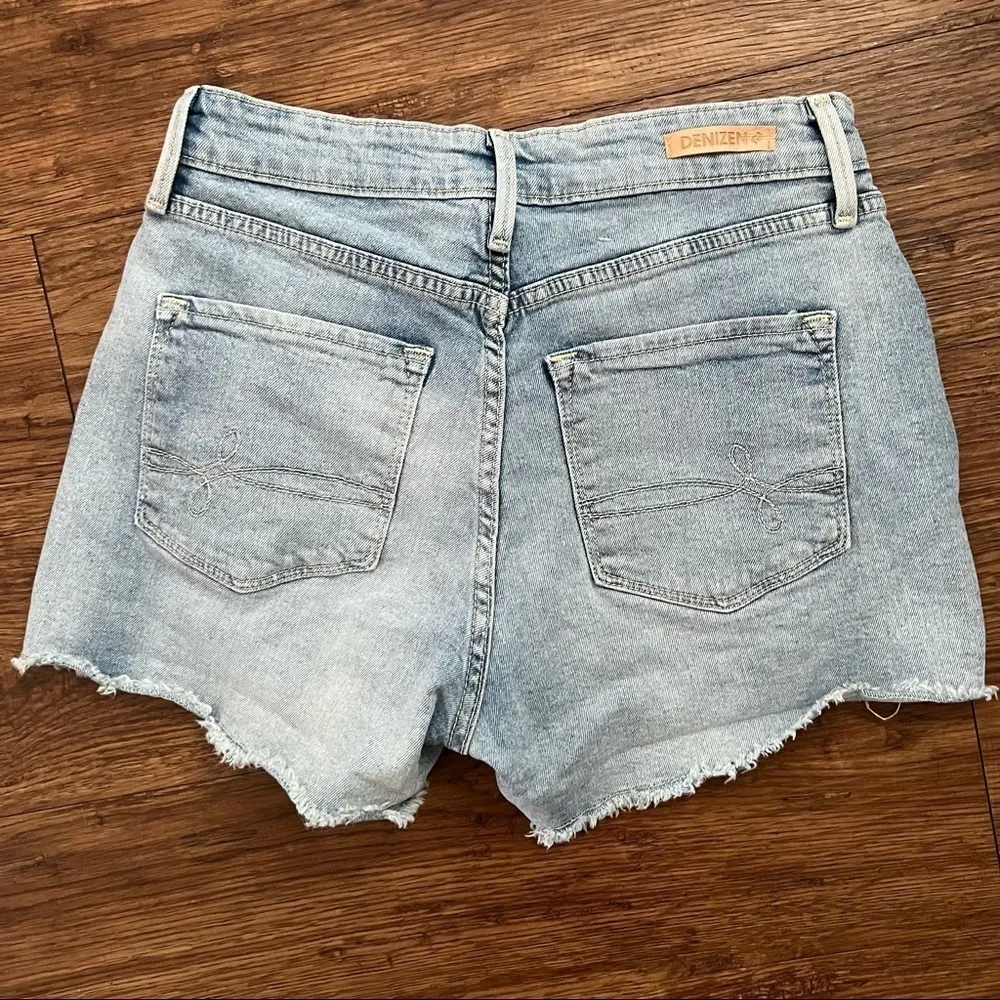 Levi’s Denizen Cutoff Light Wash Distressed Denim Jean Short | 26 - Image 2