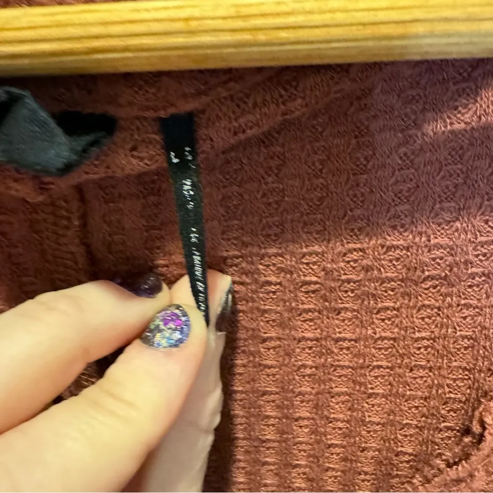 UO out from under maroon waffle knot oversized jojo long sleeve top - Image 7