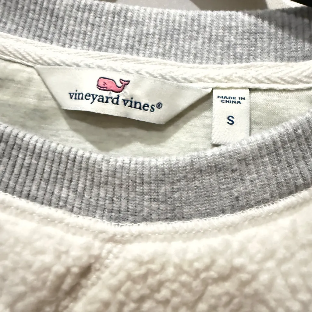 Women's Vineyard Vines Marshmallow  Fleece Crewneck Sweatshirt Size S - Image 2