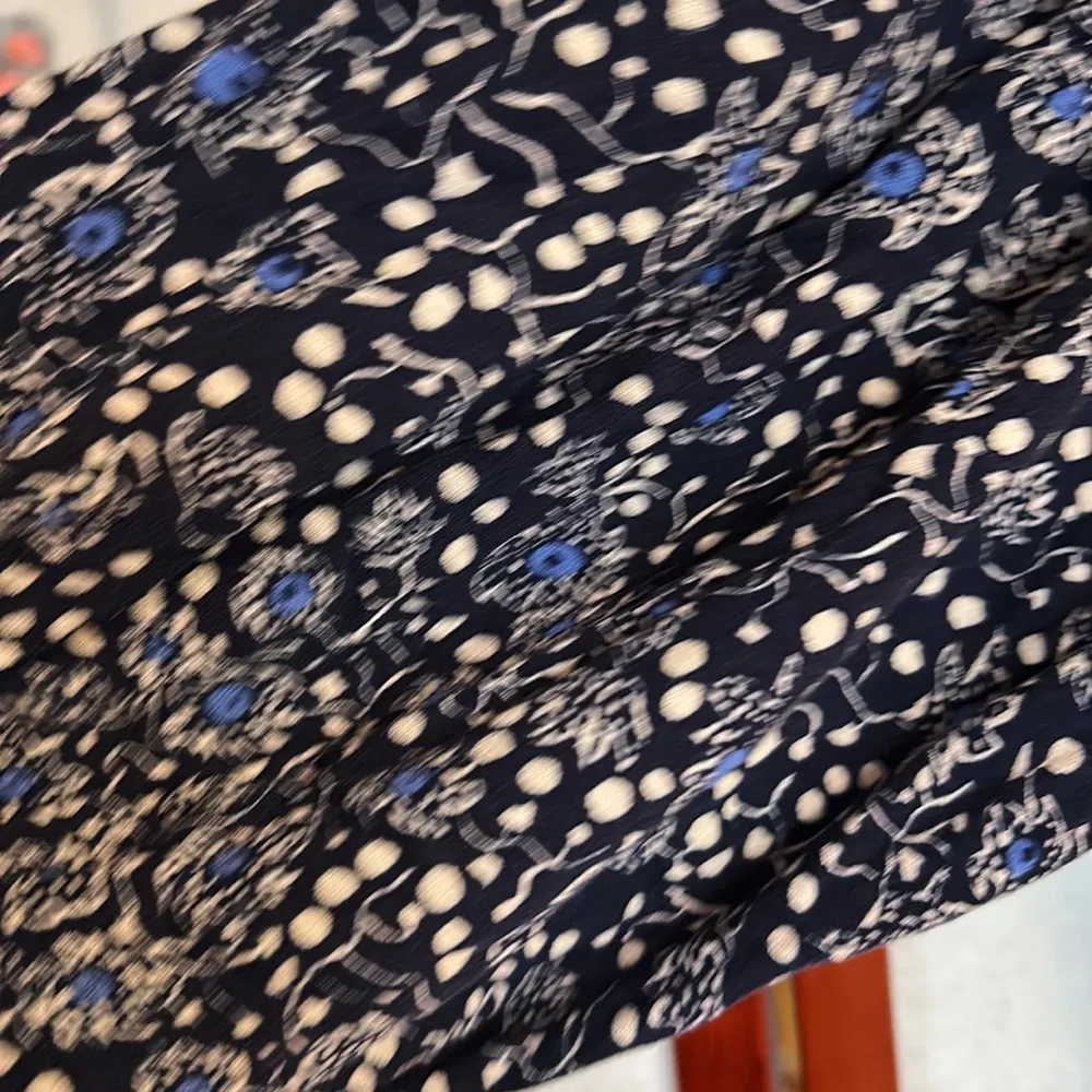 Intricate Colored Blue Eloquii Elements Blouse w Puffy Sleeves, great condition - Image 5