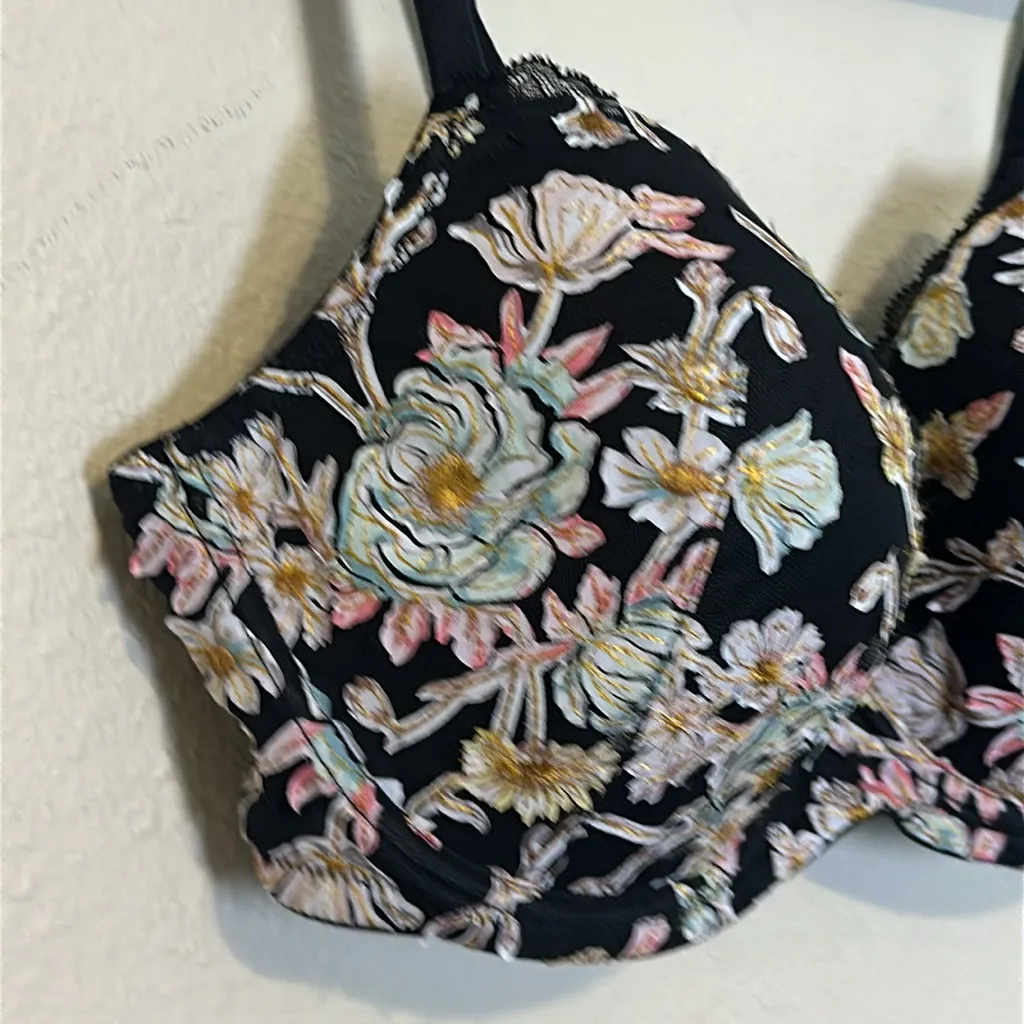 Victoria’s Secret Dream Angels Lace Double‎ Lined Demi Bra Size 38DD - Image 4