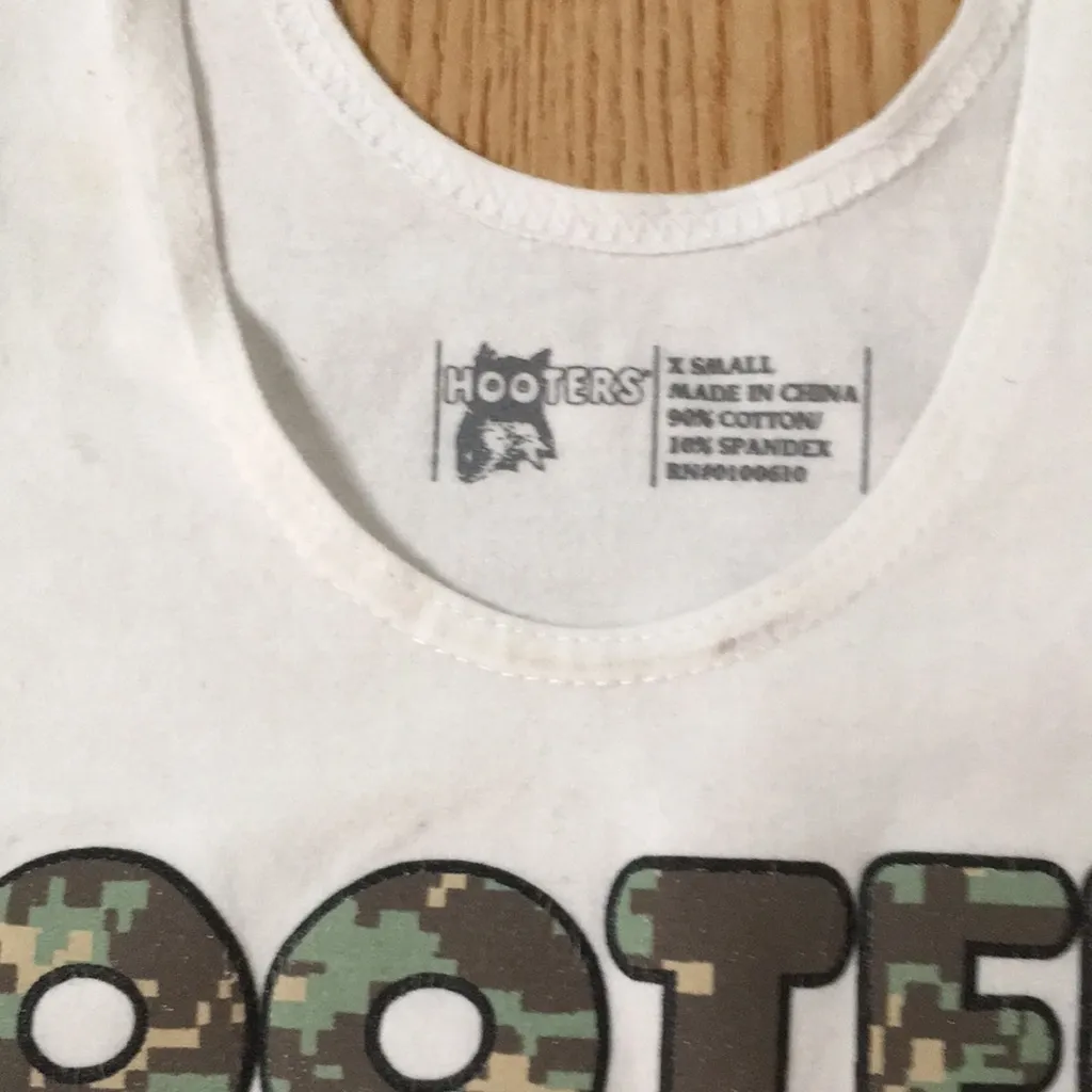 B16 Hooters Girl Military Camo Uniform Tank from Detroit MI Stretchy Size Xs - Image 3