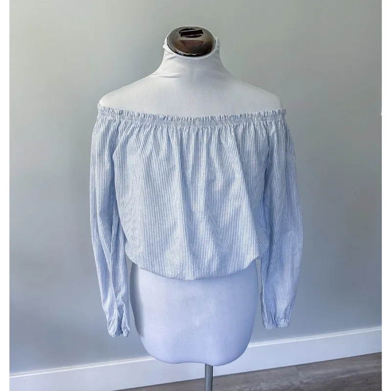 Brandy Melville John Galt Off Shoulder Top - Image 3