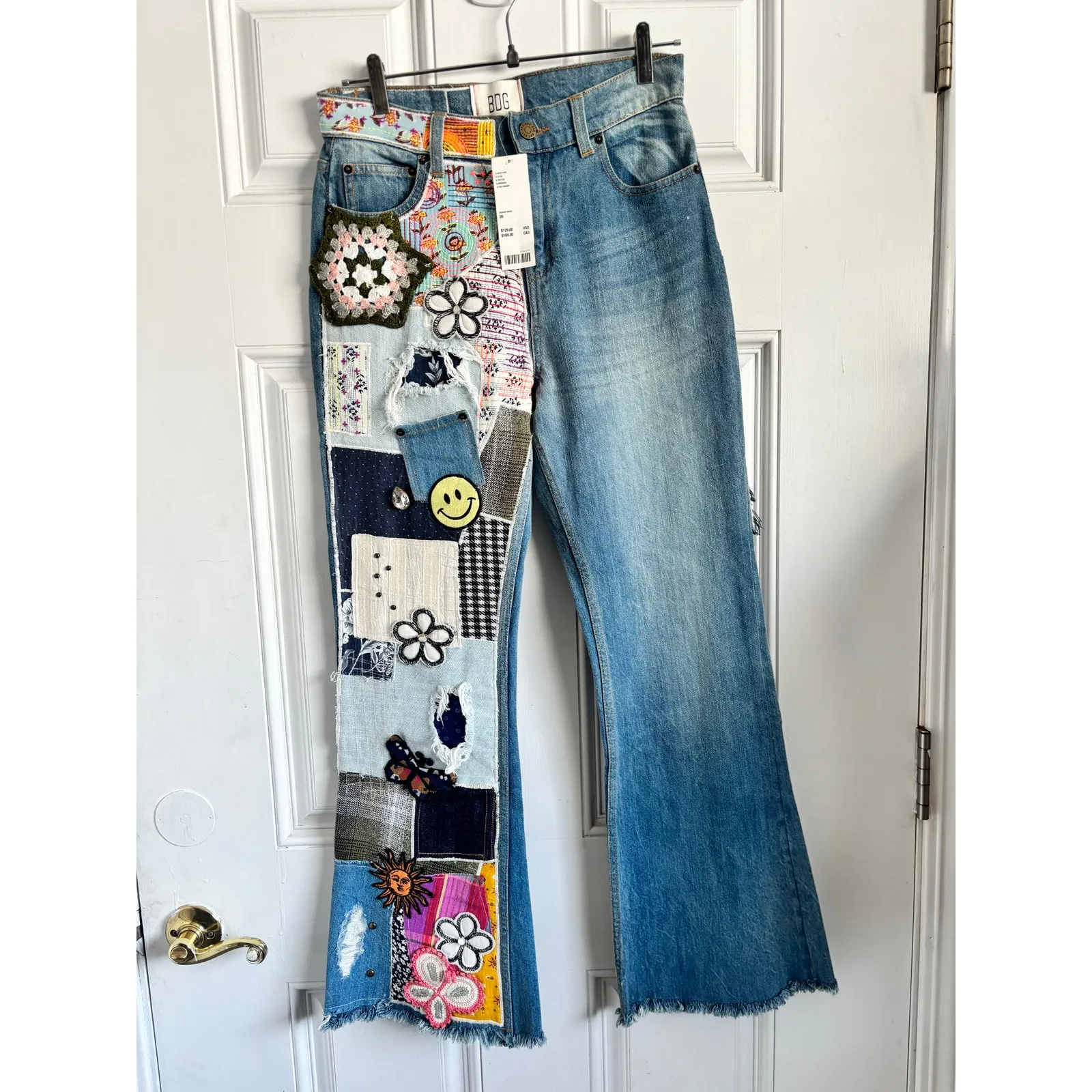 Urban Outfitters BDG patchwork high rise flare jeans NWT size 26 - Image 4