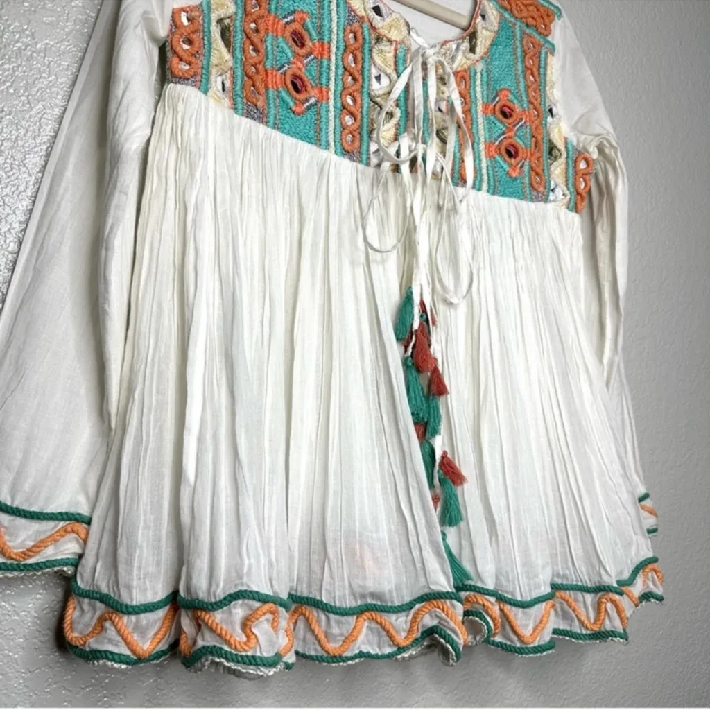 Raga Women's Coastland Boho Embroidered Long Sleeve Babydoll Swing Blouse Top XS - Image 5