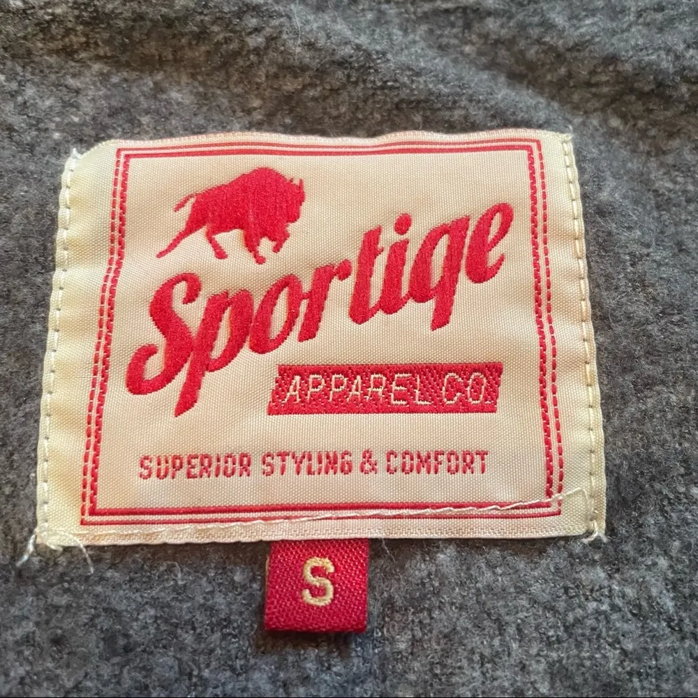 Sportiqe Grey Grand Ole Opry Nashville Long Sleeve Sweatshirt Small Gray - Image 5