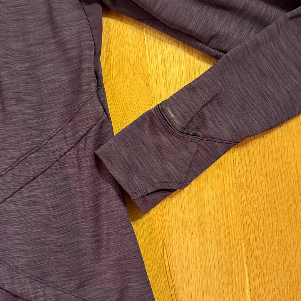 Athleta Bootcamp Hoodie Purple/Eggplant Size Small - Image 6