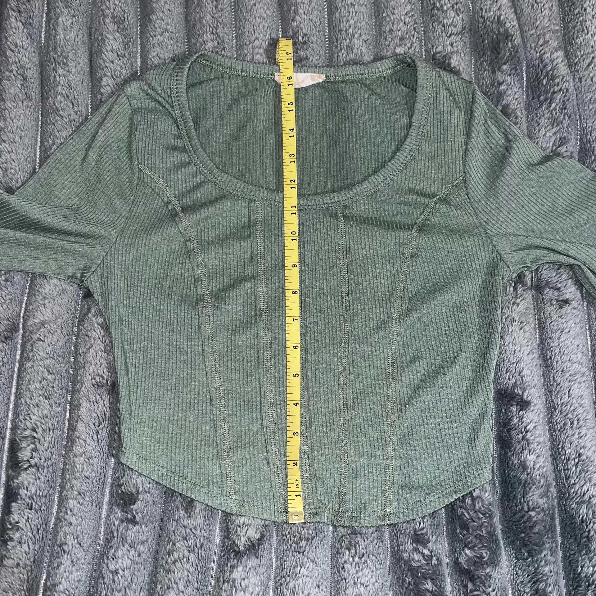 Altar'd State crop long sleeve top - Image 8