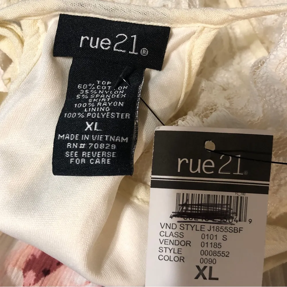 Rue 21 Cream Lace Overlay Top Floral Lightweight Skirting Sleeveless Dress XL - Image 6