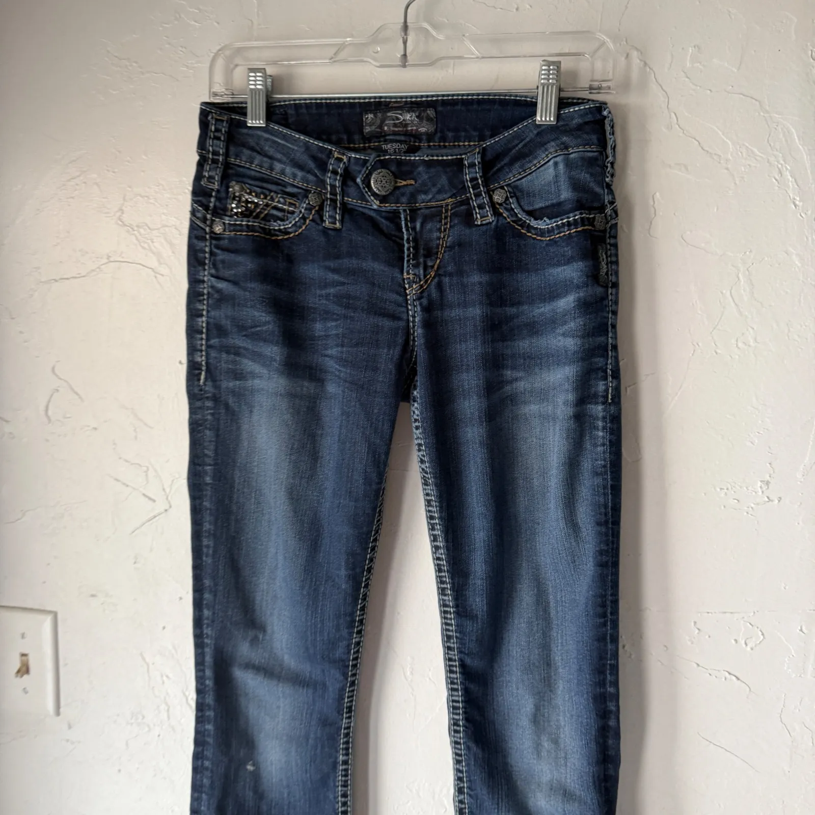 Silver Jeans Co Tuesday Bootcut Jeans Women's W26 L33 Tall Embellished Pockets - Image 4