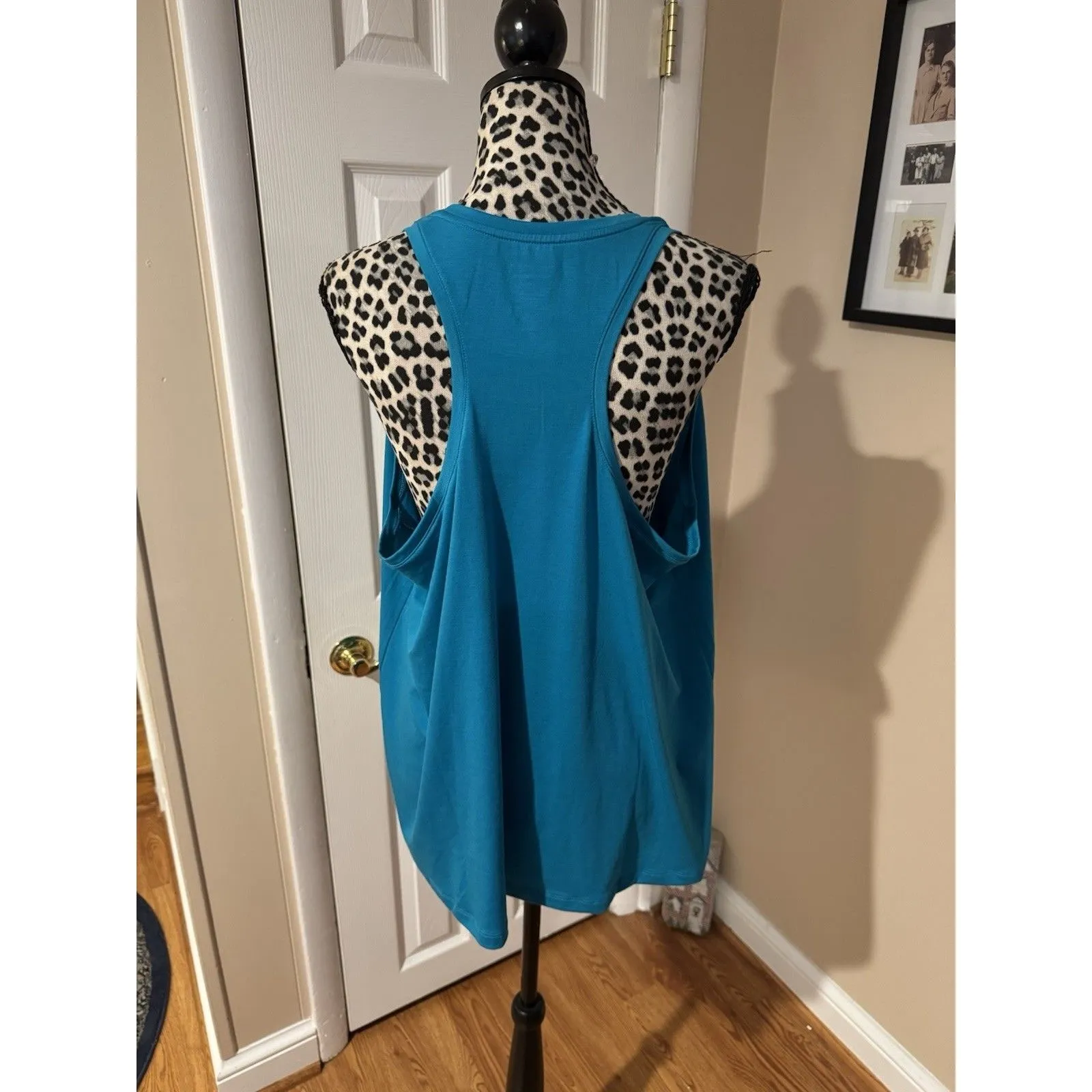 Tek Gear Women's Plus Size Work gear Wicking Tank Top 1X Dark Aqua New - Image 2