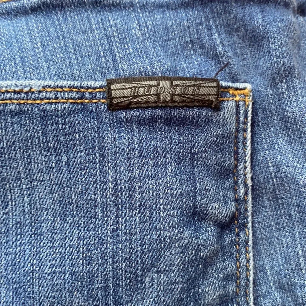 Hudson Jeans Nico Mid Rise Crop Skinny Size 26 Raw Hem Ankle Jean Cropped Jean‎ - Image 7