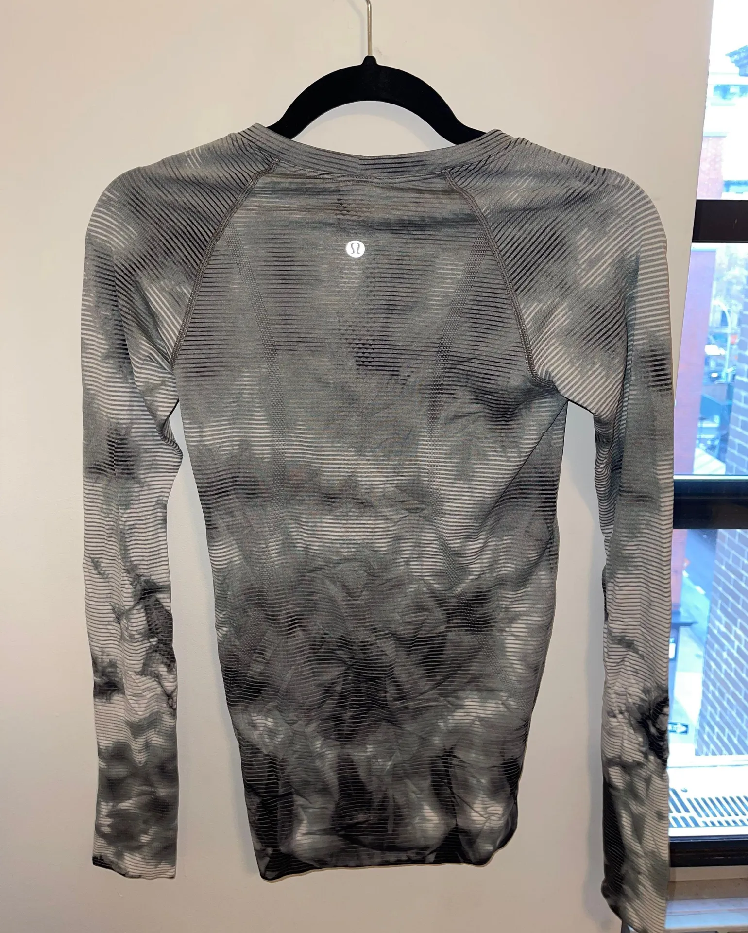 Lululemon Top - Image 3