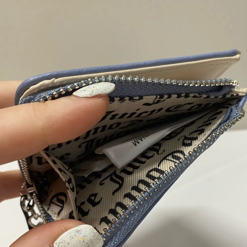 Juicy Couture Slate Blue Wallet - Image 7