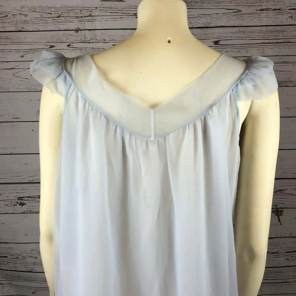 Vintage Glen Abbey nightgown made in Ireland baby blue size small - Image 10